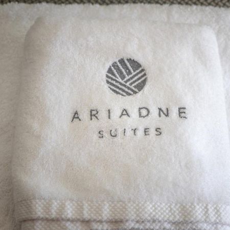 Ariadne Suites Mytakas エクステリア 写真