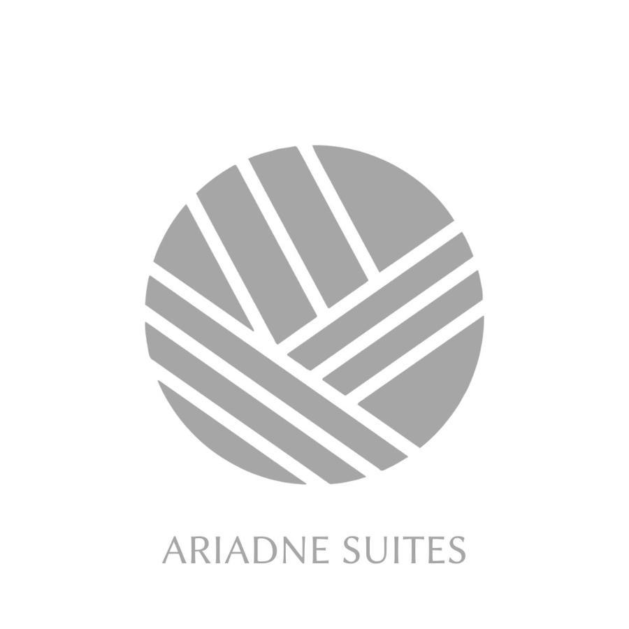 Ariadne Suites Mytakas エクステリア 写真