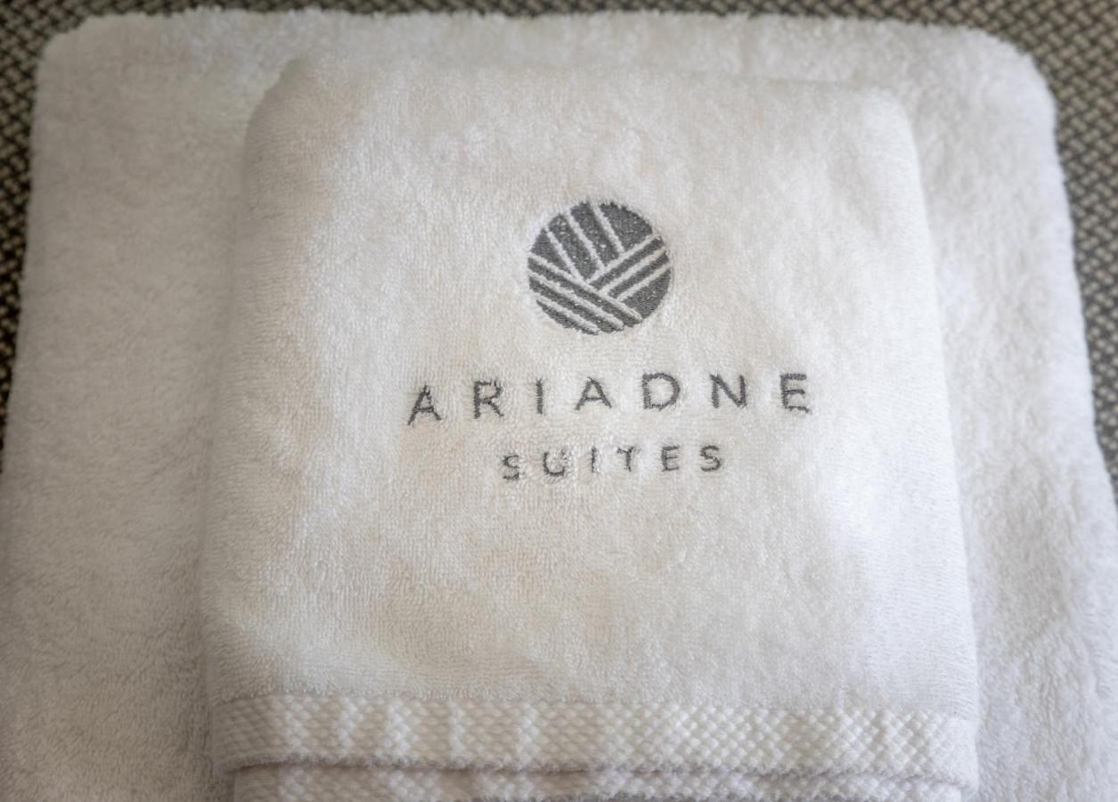 Ariadne Suites Mytakas エクステリア 写真